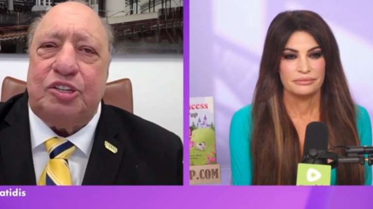 Κίμπερλι Γκίλφοϊλ: Οι πρώτες δηλώσεις της νέας πρέσβεως των ΗΠΑ στην Ελλάδα - &quot;Μου αρέσει το αρνί και το γιαούρτι&quot; [βίντεο]