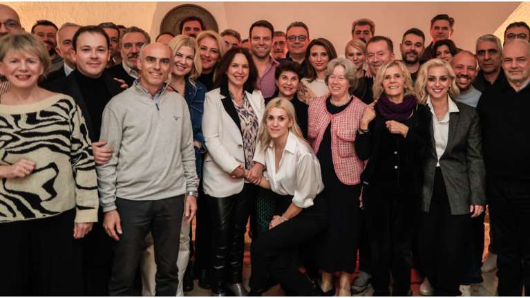 Οι 72 ώρες του ΣΥΡΙΖΑ στις Σπέτσες: Ο Κασσελάκης απέφυγε τις κάμερες, αλλά ο προβληματισμός παραμένει