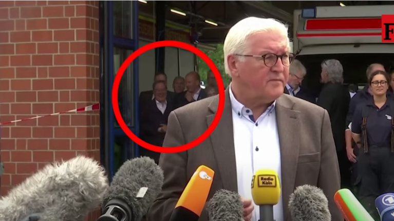 Γερμανία: Απολογείται ο Λάσετ για τα γέλια ενώ η χώρα θρηνεί για τους νεκρούς της - &quot;Λυπάμαι&quot;