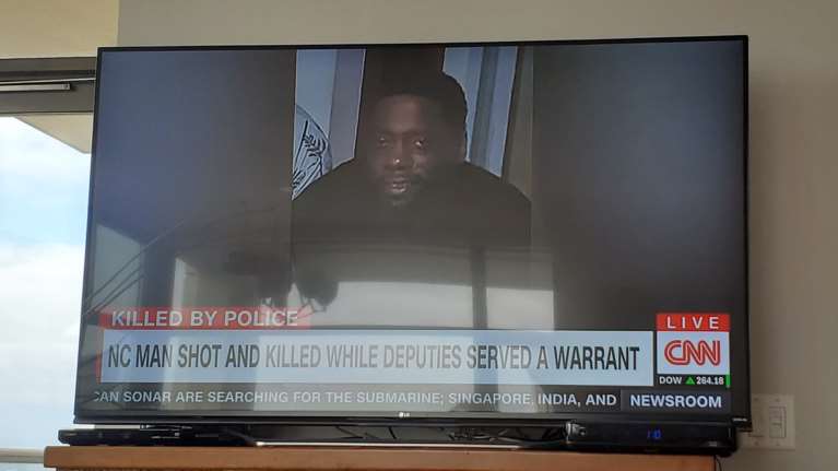 Πάγωσαν ξανά οι ΗΠΑ: Νεκρός από σφαίρες αστυνομικού 40χρονος αφροαμερικανός πατέρας 10 παιδιών