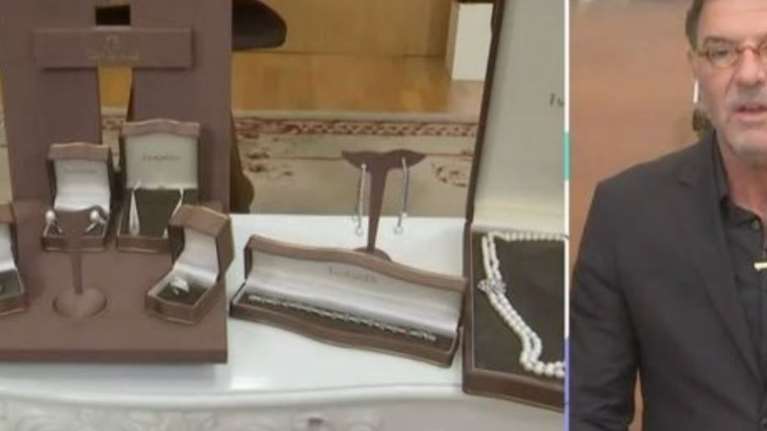 Γιώργος Τσαγκαράκης: Η κόρη της Ζωής Λάσκαρη χρωστάει μεγάλο ποσό σε ιδιώτη - Το εξώδικο για τα κοσμήματα αξίας 100.000 ευρώ