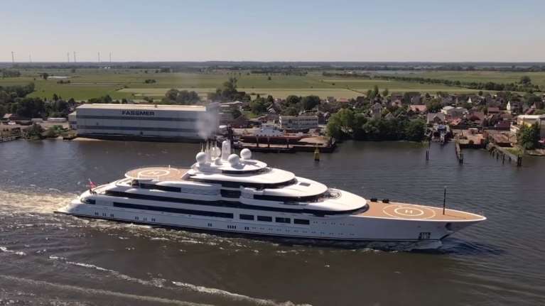 Scheherazade: Είναι αυτό το μυστικό σούπερ γιοτ του Πούτιν; Στα 700 εκατ. δολάρια η αξία του [εικόνες - βίντεο]