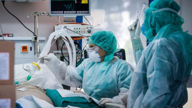 Ευχάριστα νέα στην Ηλεία: Βγήκε από τη ΜΕΘ ο 27χρονος αστυνομικός