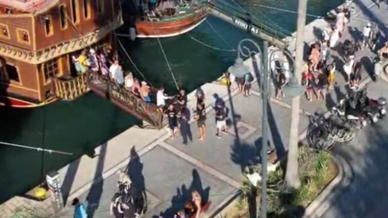 Επιχείρηση &quot;Κρουαζιέρα θα σε πάω&quot; στην Κω: Ελεγκτές της ΑΑΔΕ ντύθηκαν τουρίστες και βρήκαν φοροδιαφυγή σε ημερόπλοια