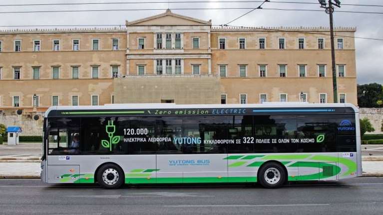Ερχονται τα πρώτα 250 ηλεκτρικά λεωφορεία σε Αθήνα και Θεσσαλονίκη- Θα έχουν αυτονομία 180 χιλιόμετρα