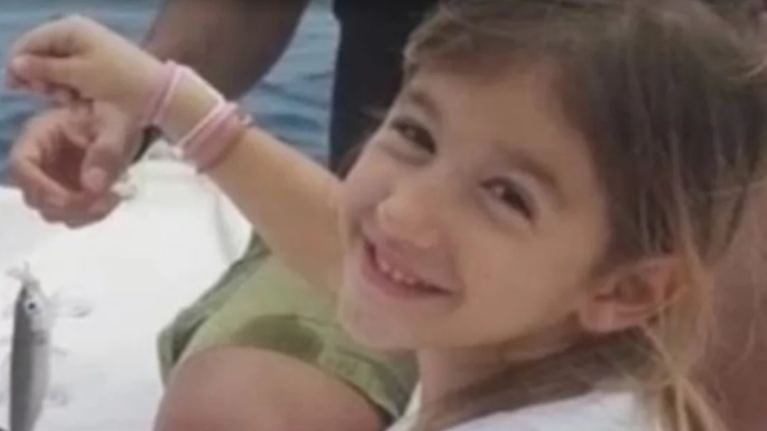 Την Κυριακή η κηδεία της μικρής Αναστασίας - Πουθενά μουσική στην Καλαμάτα για δύο ώρες