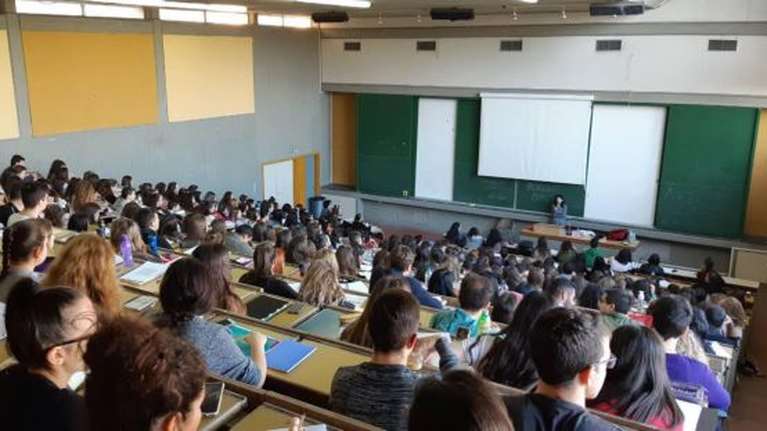 Κορονοϊός: Υποχρεωτικά με μάσκα οι φοιτητές στην εξεταστική του Σεπτεμβρίου στα Πανεπιστήμια [ΚΥΑ]