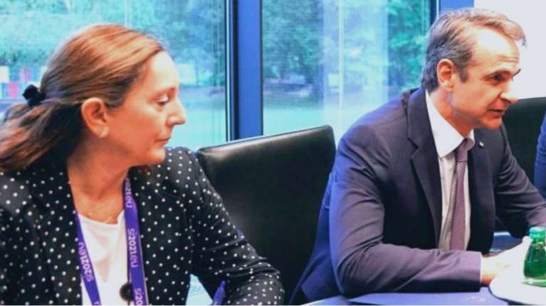 Ποιά είναι η διπλωμάτης Μαρία Μπούρα που θα συμμετάσχει στην συνάντηση Μητσοτάκη-Ερντογάν -Οι μυστικές συναντήσεις με Καλίν