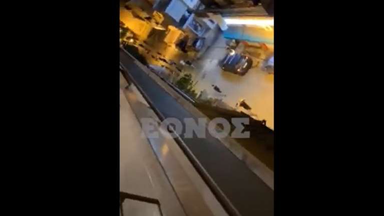 Ζωγράφου: Βίντεο από το ξύλο ανάμεσα στους 15χρονους μαθητές