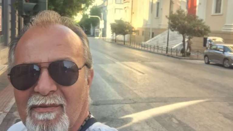 Θλίψη: Πέθανε ξαφνικά την ώρα του ρεπορτάζ ο κάμεραμαν του ΑΝΤ1 Πάτρας Γιώργος Παυλάκης