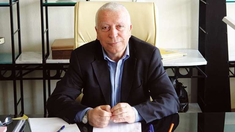 Σε καραντίνα ο Περιφερειάρχης Μουτζούρης λόγω κορονοϊού - Βλέπει τουρκικό δάκτυλο στη Μόρια