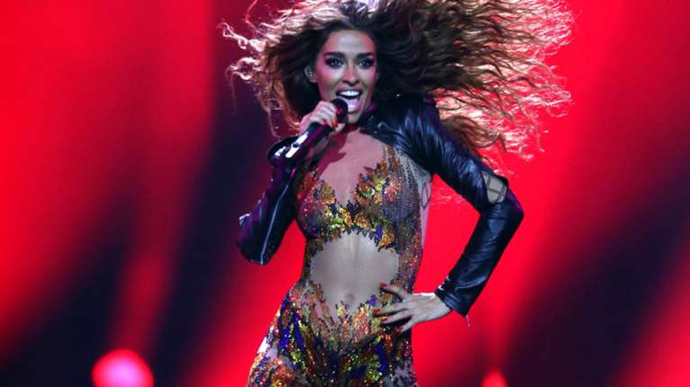 Ελένη Φουρέιρα: Τα ζόρια μιας παρουσιάστριας - &quot;Είναι δύσκολη η ορθοστασία με τα τακούνια&quot; [Βίντεο]