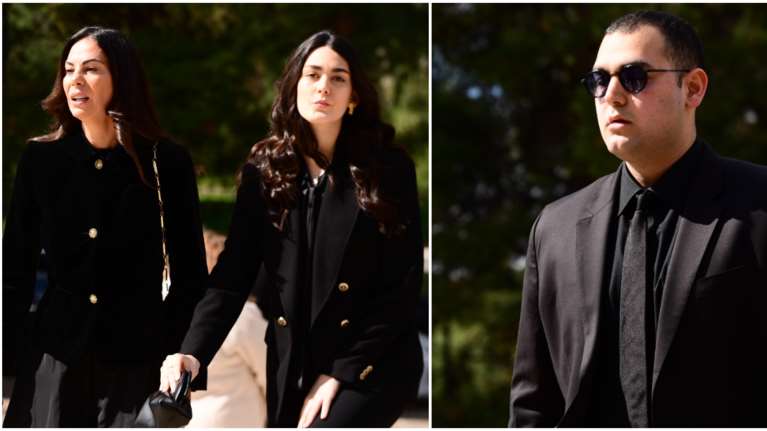 Κηδεία Αλέξη Κούγια: Συντετριμμένα τα παιδιά του και η Εύη Βατίδου - Ποιοι έδωσαν το &quot;παρών&quot; [εικόνες - βίντεο]