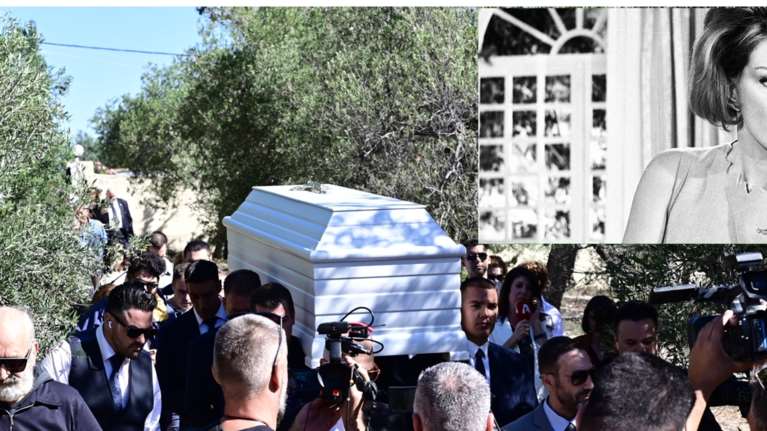 Μαίρη Χρονοπούλου: Θρίλερ για το πού ήθελε να σκορπιστεί η τέφρα της - Τι υποστηρίζουν οι φίλοι και ο πνευματικός της