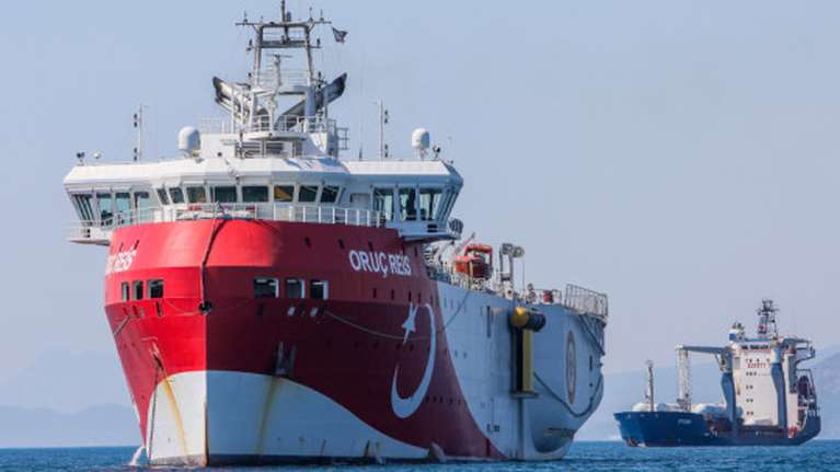 ΥΠΕΞ για Oruc Reis: Η τουρκική Navtex συνιστά μείζονα κλιμάκωση και ευθεία απειλή - Αντι-Navtex από την Ελλάδα