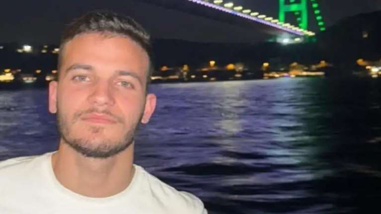 &quot;Πάγωσε&quot; η Κεφαλονιά με τον θάνατο του 23χρονου Νίκου που έπεσε με το αμάξι σε γκρεμό - Γύρναγε σπίτι από τη δουλειά