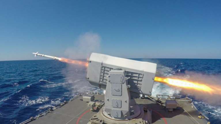 Εντυπωσιακές εικόνες από την άσκηση &quot;ΛΟΓΧΗ&quot; του Πολεμικού Ναυτικού