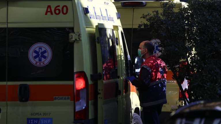 Θεσσαλονίκη: Μηχανή παρέσυρε 25χρονη - Μεταφέρθηκε στο νοσοκομείο