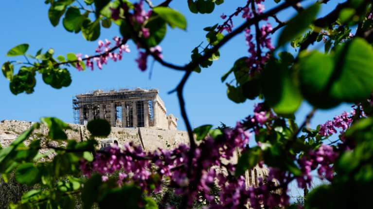 Ανεβαίνει η θερμοκρασία μέχρι το τέλος Απριλίου: Εως 28 βαθμούς ο υδράργυρος