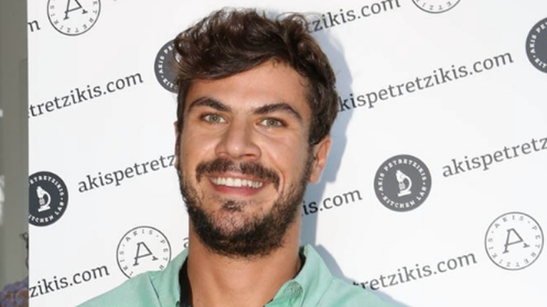 Άκης Πετρετζίκης: Νέο ξεκίνημα το Σάββατο για τον γνωστό σεφ