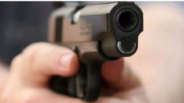 Κρήτη: 16χρονη έπινε αμέριμνη καφέ όταν τη χτύπησε σφαιρίδιο από αεροβόλο όπλο