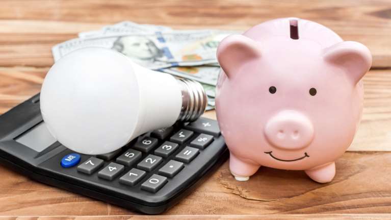 &quot;Παγώνουν&quot; οι διακοπές ρεύματος σε ευάλωτα νοικοκυριά που δεν πληρώνουν ρήτρα αναπροσαρμογής - Δικαστική απόφαση