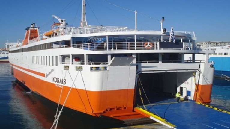 Αλεξανδρούπολη: Απίστευτη ταλαιπωρία για 597 επιβάτες - Ακινητοποιημένο με μηχανική βλάβη το πλοίο &quot;Αδαμάντιος Κοραής&quot;