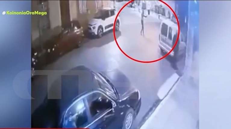 Σκηνικό φαρ ουέστ στη Μεσσήνη παραμονή Πρωτοχρονιάς: Άνδρας πυροβολούσε 15 λεπτά στον αέρα, απείλησε και κατοίκους [βίντεο]