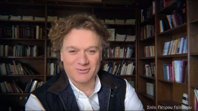 Ακόμα και ο Γαϊτάνος μένει σπίτι και δεν πάει στον Επιτάφιο - Το νέο σποτ των Jumbo [Βίντεο]