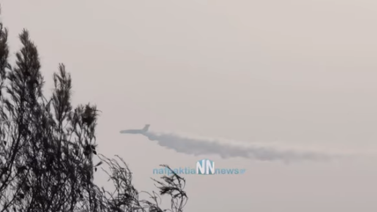 Φωτιά στην Αρκαδία: Στη μάχη ο Ρώσος γίγαντας Ilyushin Il-76 - Μπορεί να μεταφέρει 42 τόνους νερό [βίντεο]