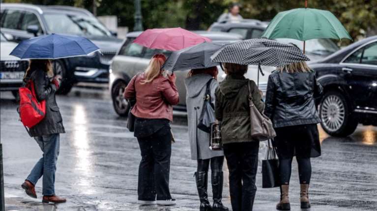 Καιρός: Καταφτάνει νέα κακοκαιρία από την Παρασκευή - Οι πέντε περιοχές που θα έχουν έντονες βροχοπτώσεις