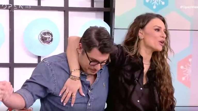 &quot;Σκοτώθηκαν&quot; Ελένη Τσολάκη και Λάμπρος Κωνσταντάρας: &quot;Πάνε δούλεψε με κάποιον πιο έξυπνο&quot; [βίντεο]