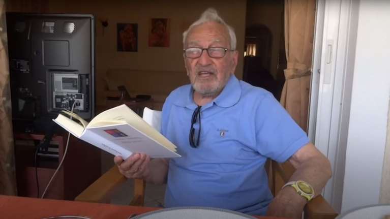 Αλέξης Πάρνης: Πέθανε σε ηλικία 99 ετών ο ποιητής και συγγραφέας - Προσωπικός φίλος του Νίκου Ζαχαριάδη