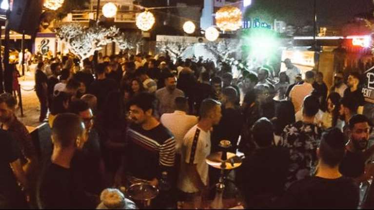 Ντου της Αστυνομίας σε νυχτερινά κέντρα στο Γκάζι - Λουκέτα σε κλαμπ στην Πάτρα και στο Ρέθυμνο