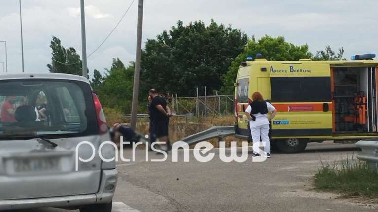 Ανδραβίδα: Έσβησε στην άσφαλτο 29χρονος μοτοσικλετιστής - Συγκρούστηκε με ΙΧ και η μηχανή έπεσε σε αρδευτικό κανάλι [εικόνες]