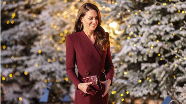 The rock: Η Κέιτ Μίντλετον κρατά το παλάτι στους λεπτούς ώμους της - Ο νέος αναβαθμισμένος ρόλος της