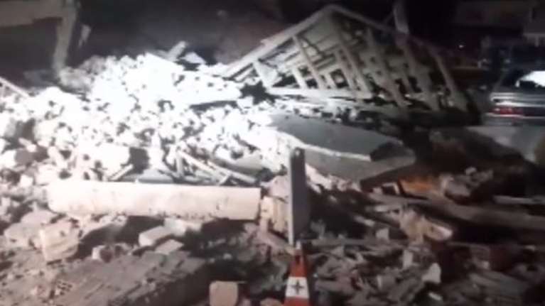 Σεισμός στην Τουρκία: Κατέρρευσαν κτίρια μετά τα 6,1 Ρίχτερ - Αισθητή η δόνηση και σε νησιά του βορείου Αιγαίου [βίντεο]