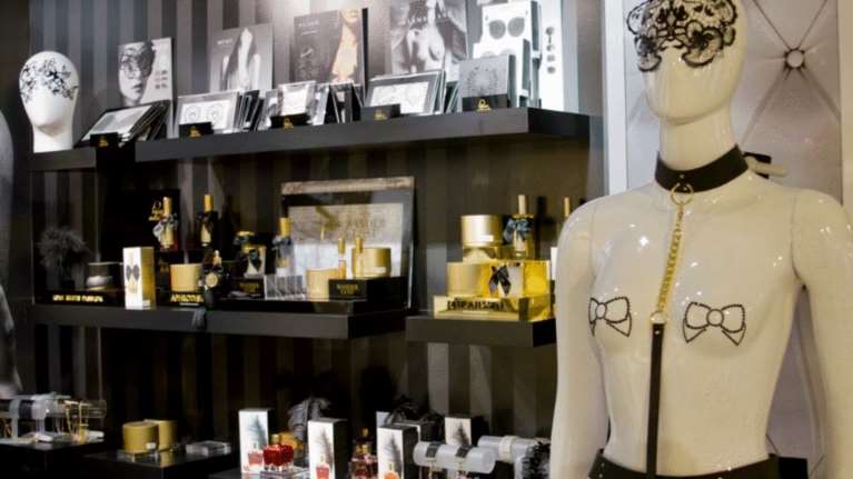 Ισπανία: Η πιο… ερωτική διάρρηξη- Έκλεψαν επίχρυσα σεξουαλικά βοηθήματα αξίας δεκάδων χιλιάδων ευρώ