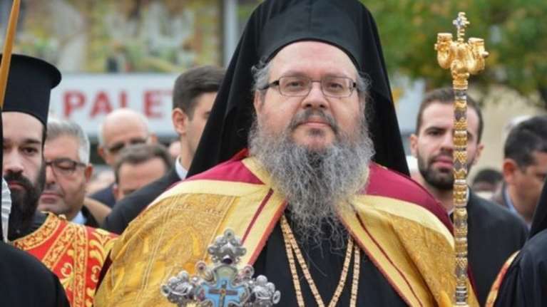 Απίστευτοι αντιεμβολιαστές: Αν εμβολιαστείς, στον 3ο παγκόσμιο πόλεμο τα έξυπνα όπλα θα σε σκοτώσουν πρώτο...