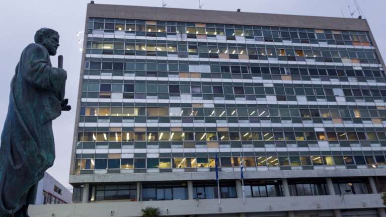 Συγκλονιστικές καταγγελίες από πρώην φοιτήτριες για τον καθηγητή του ΑΠΘ: Για δύο δεκαετίες όλοι γνώριζαν...