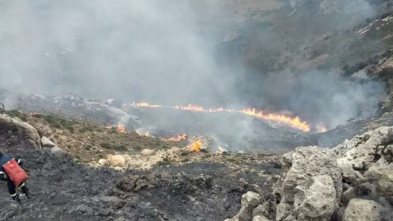 Υπό πλήρη έλεγχο η πυρκαγιά στο Οροπέδιο Λασιθίου - Κάηκαν 200 στρέμματα δασικής έκτασης