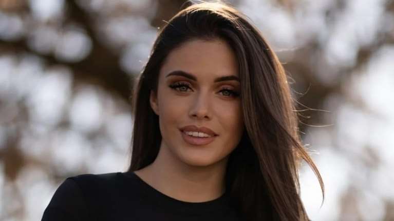 Πατρινό Καρναβάλι 2023: Αυτή θα είναι η κούκλα βασίλισσα - Αθλήτρια στίβου της Παναχαϊκής [εικόνες]