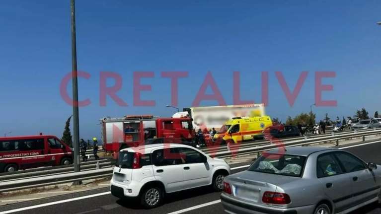 Τραγικό τροχαίο στην Κρήτη: Μοτοσικλετιστής έχασε τη ζωή του μετά από σύγκρουση με φορτηγό και αγροτικό όχημα