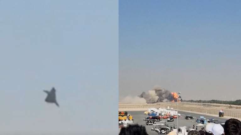 Ντουμπάι: Νεκρός πιλότος μετά από συντριβή ινδικού μαχητικού - Η στιγμή του δυστυχήματος [βίντεο]