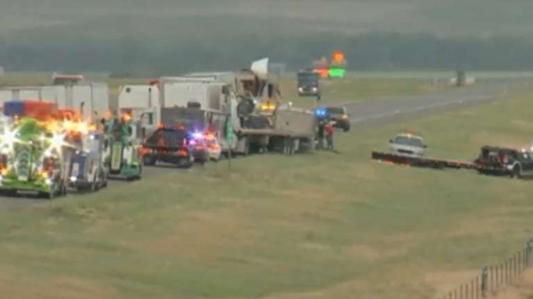 Σοκαριστικό τροχαίο στις ΗΠΑ: Καραμπόλα με 21 αυτοκίνητα και έξι νεκρούς λόγω &quot;καταιγίδας σκόνης&quot; [βίντεο]