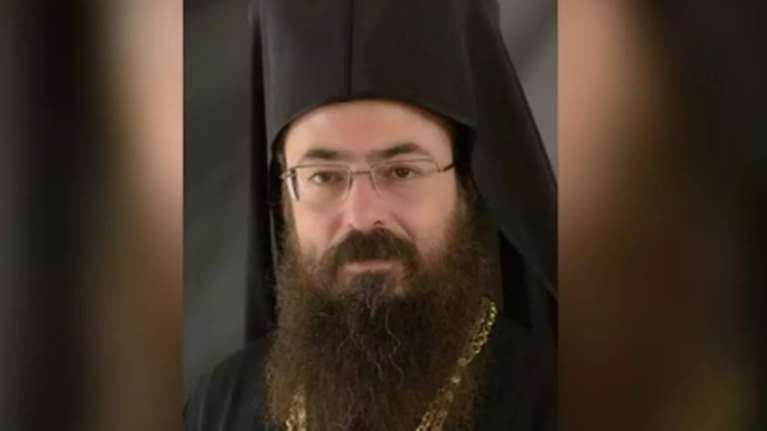 &quot;Τι θα πούμε; αυτοκτονήστε δεν τρέχει τίποτα;&quot; λέει ο Μητροπολίτης για το Ευαγγέλιο που δεν διαβάστηκε στην κηδεία της 17χρονης