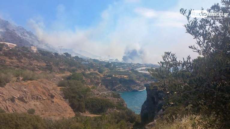 Πώς ξέσπασε η πρώτη μεγάλη φωτιά του 2024 στο Λασίθι - Μια σύλληψη για εμπρησμό από αμέλεια