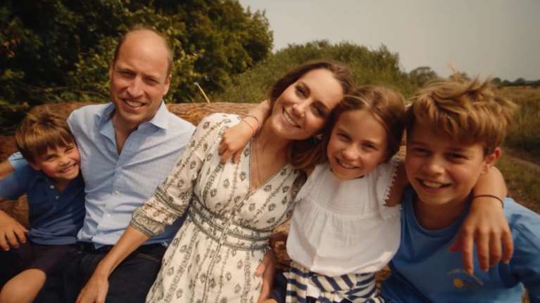 Γουίλιαμ και Κέιτ αφήνουν πίσω το 2024: Μια δύσκολη χρονιά μέσα από τα φωτογραφικά στιγμιότυπα που επέλεξαν