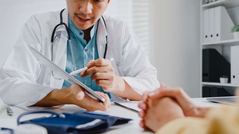 Γιατί η αύξηση βάρους στους νεαρούς άνδρες απειλεί σοβαρά την υγεία τους - Ο κίνδυνος για καρκίνο