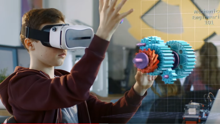 Πώς το 5G θα "μεταμορφώσει" την εμπειρία της εκπαίδευσης, γκρεμίζοντας τα γεωγραφικά όρια